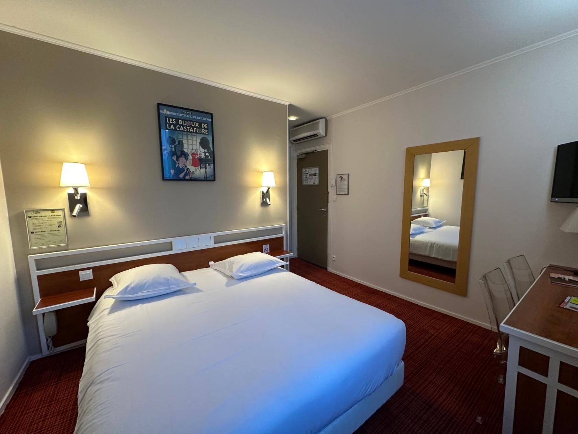 Logis Hotel Restaurant Le Monarque Blois Kültér fotó